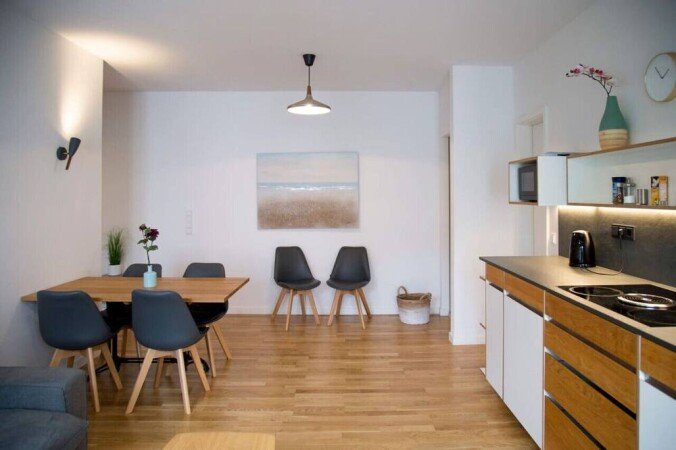 Wohnung 3 Schlafzimmer, mit Garten