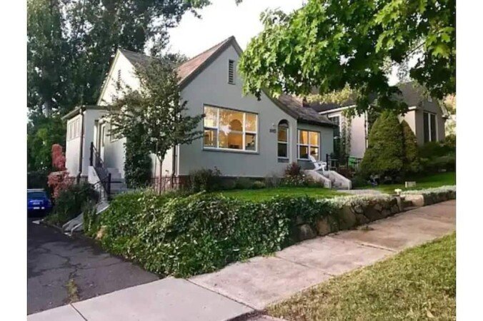 House 2 bedrooms, with fireplace