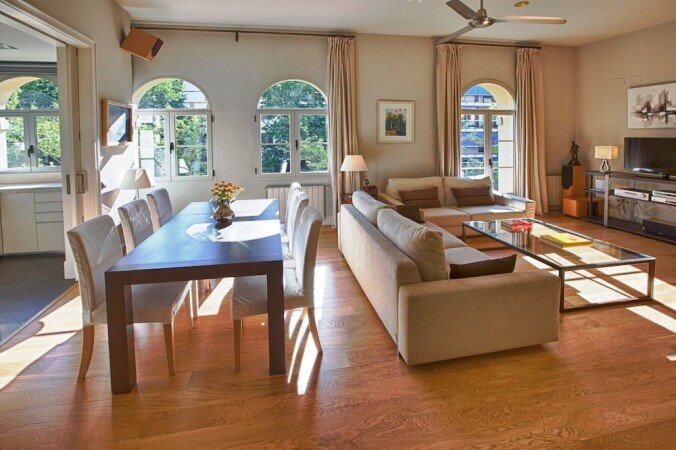 Wohnung 3 Schlafzimmer, mit Garten