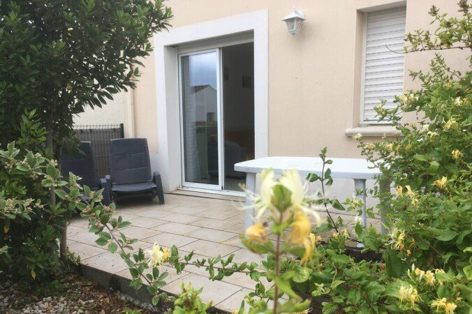 Appartement 1 chambre, avec jardin