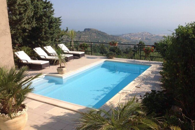 Villa 2 camere, con piscina