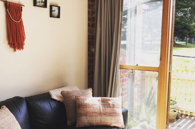 House 3 bedrooms, with parking