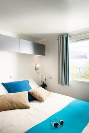 Mobil home design, 2 chambres, avec piscine
