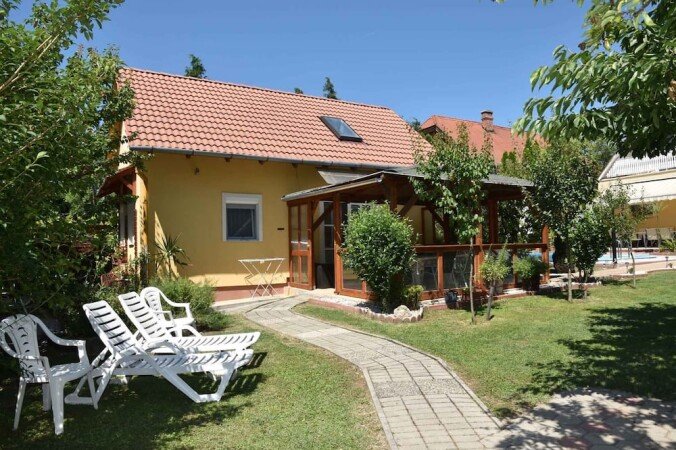 Ferienhaus 2 Schlafzimmer, mit Pool