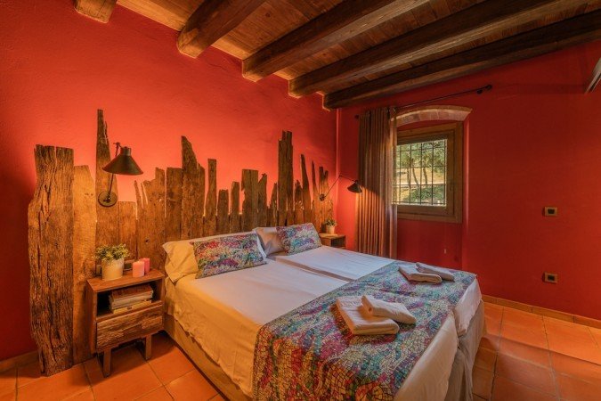 House 7 bedrooms, with pool