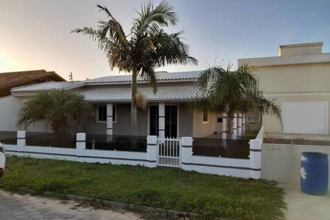 Casa 4 quartos, com piscina