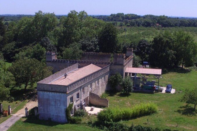 Château 2 chambres, avec jacuzzi