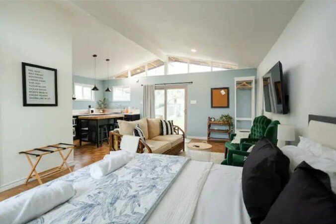 Bed and breakfast 1 bedroom, with air conditioning