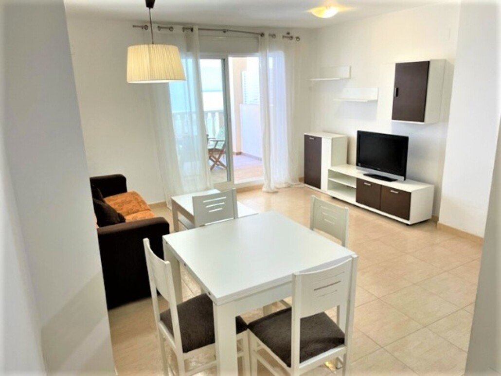 Appartement confortable, 2 chambres, avec piscine