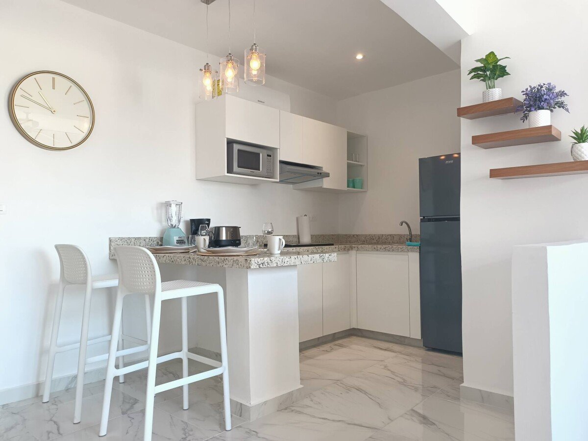 Studio moderne, 1 chambre, avec piscine