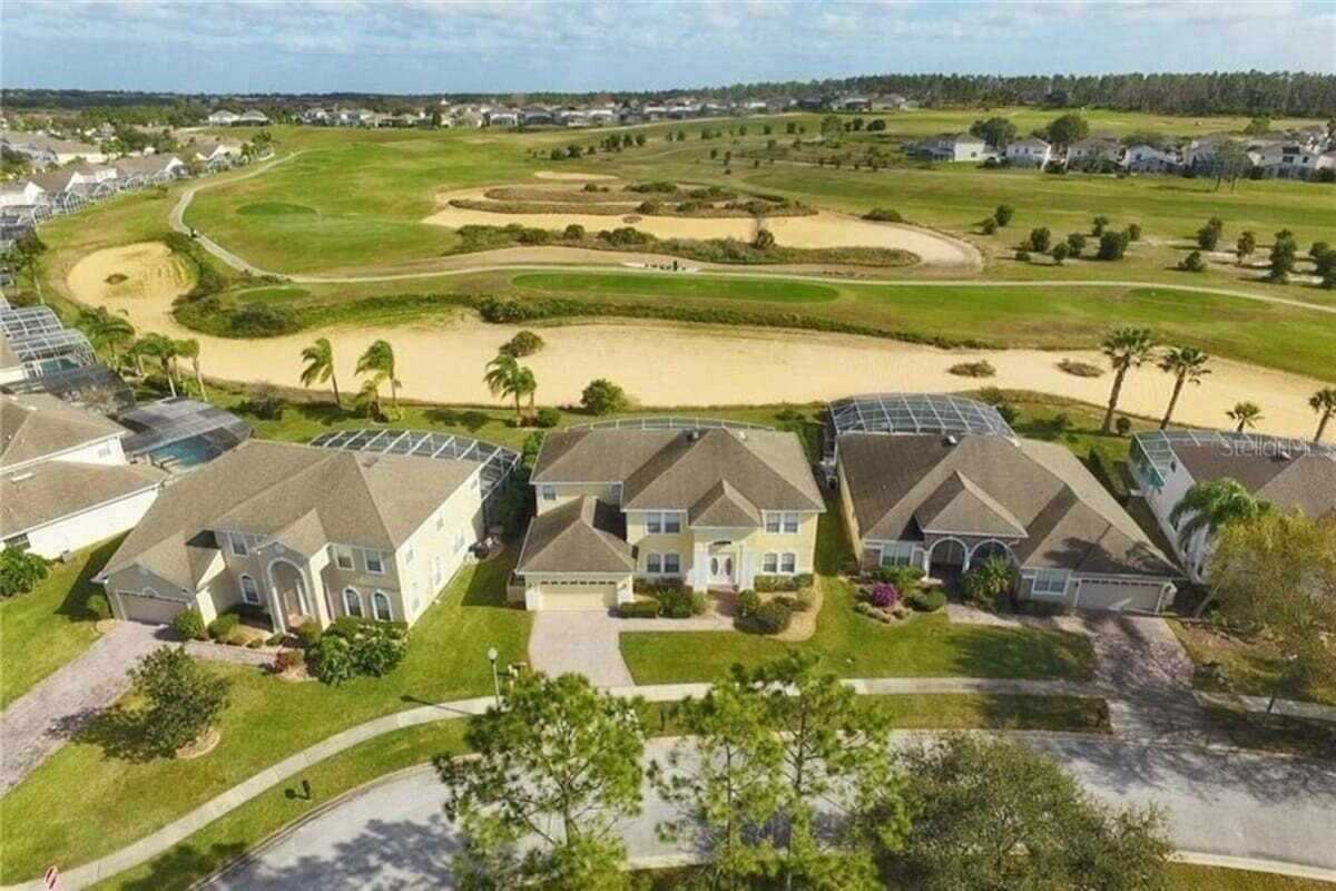 Villa de luxe moderne, 7 chambres, avec piscine
