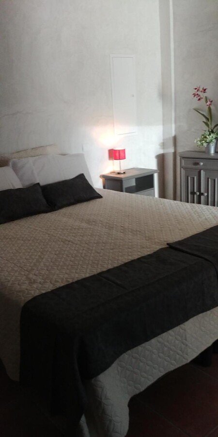 Appartement authentique, 2 chambres, avec jardin