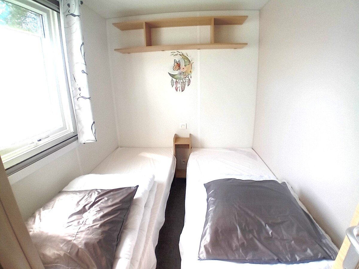 Campingurlaub / Wohnmobil 3 Schlafzimmer, mit Pool