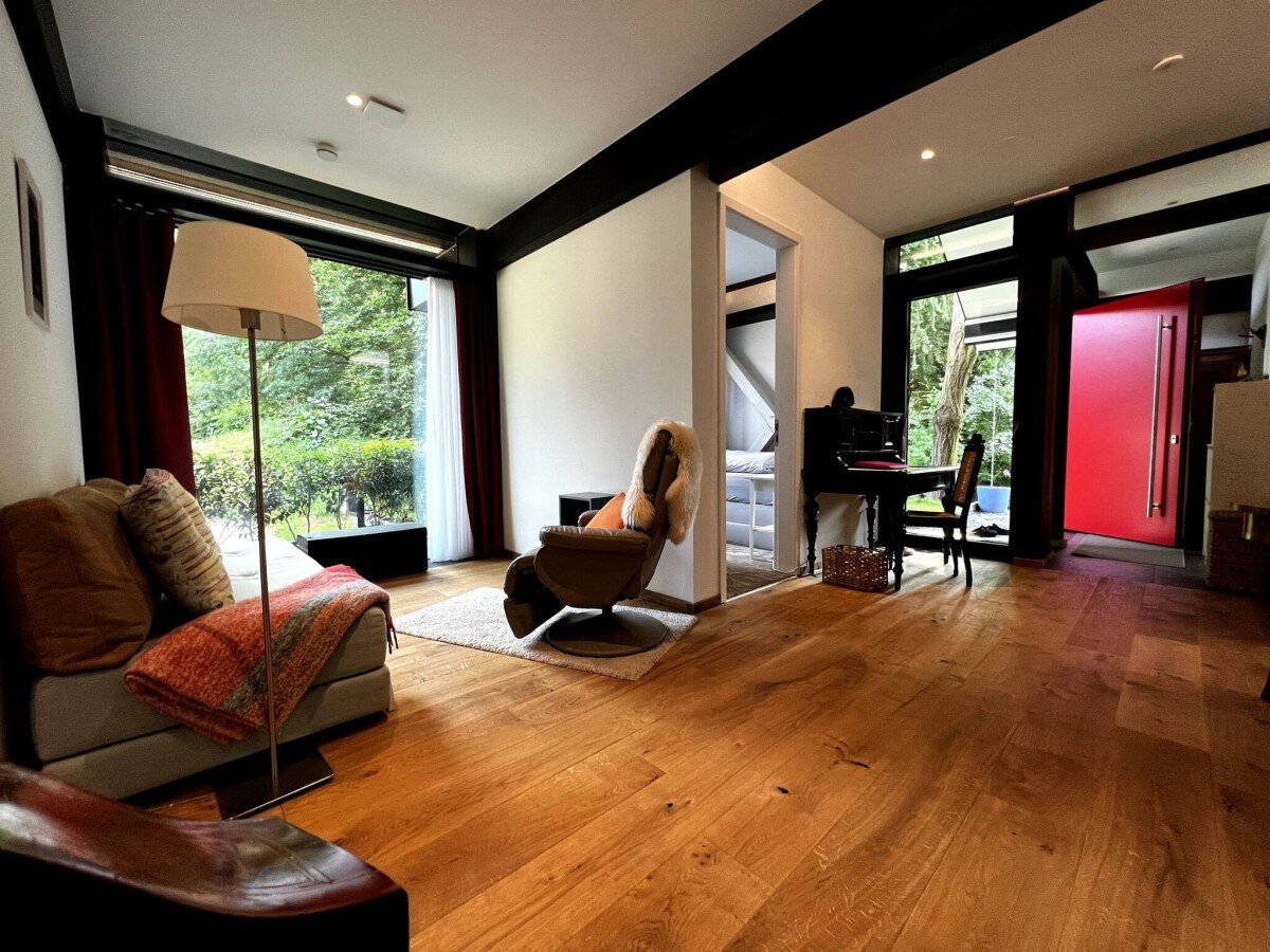 Appartement moderne, 2 chambres, avec jardin