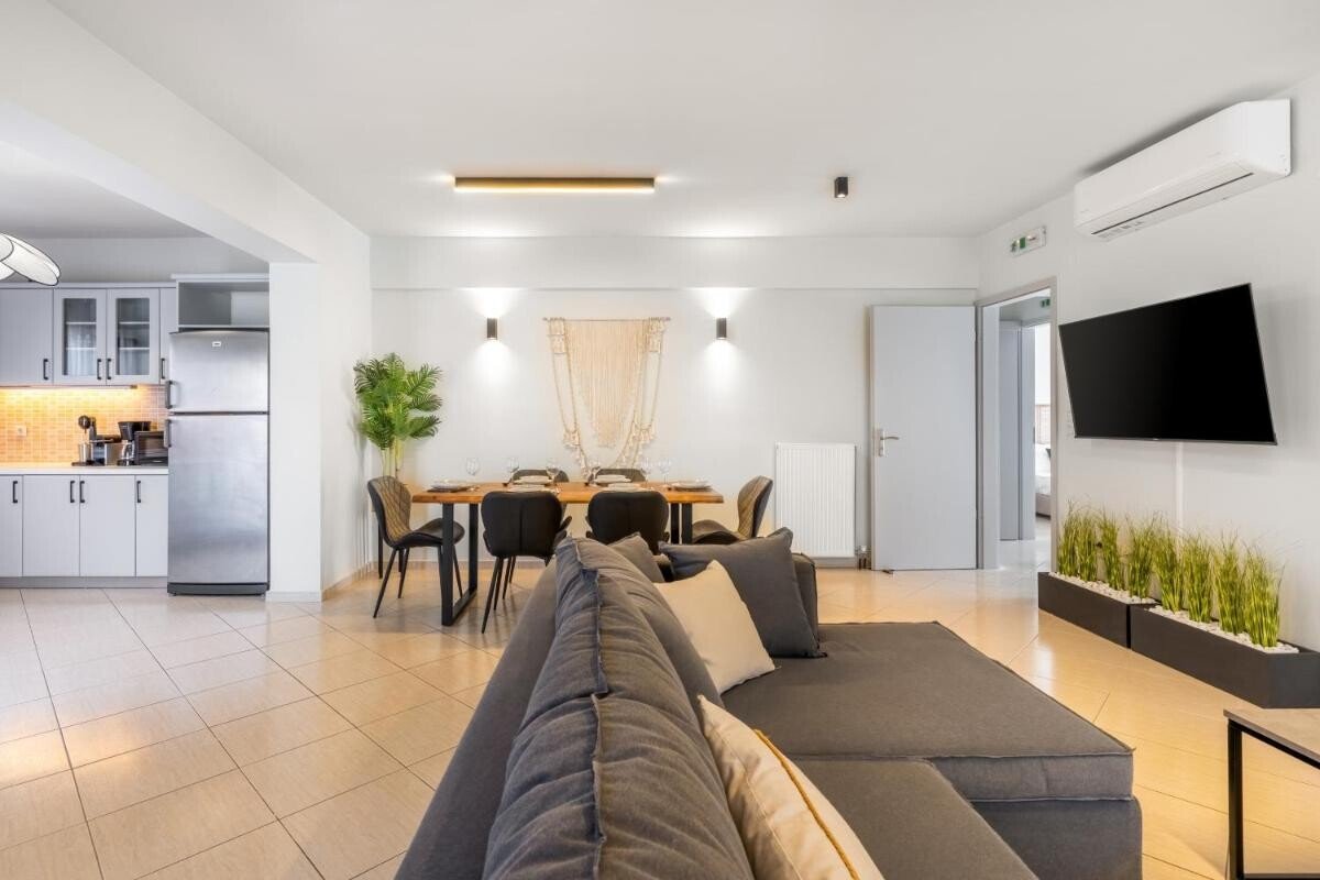 Villa 3 camere, con vista mare