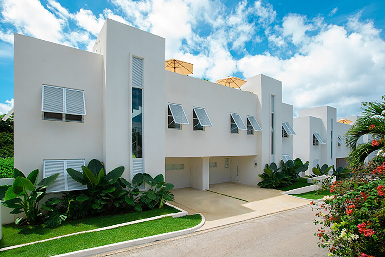 Apartment 3 bedrooms, with pool