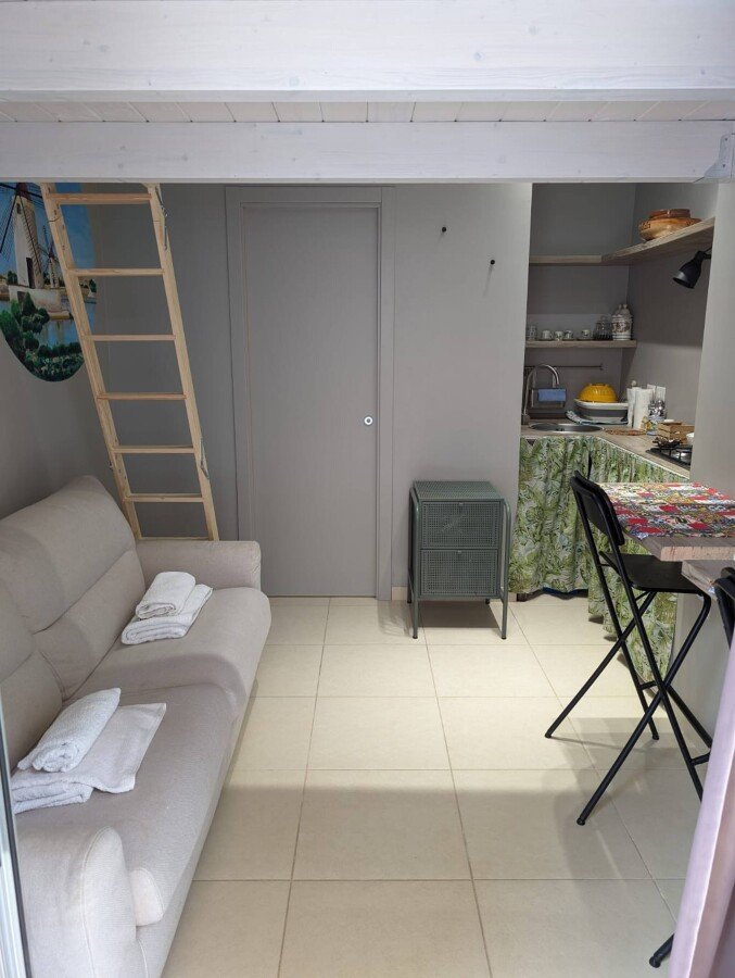 Wohnung 1 Schlafzimmer, mit Klimaanlage