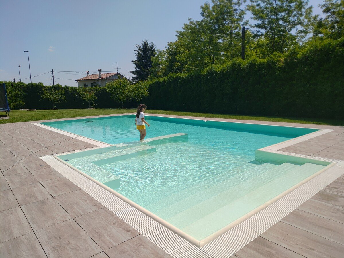Villa 2 camere, con piscina