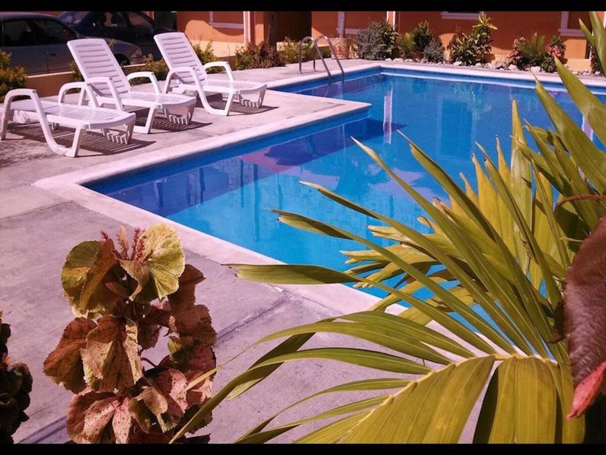 Aparthotel 1 habitación, con piscina