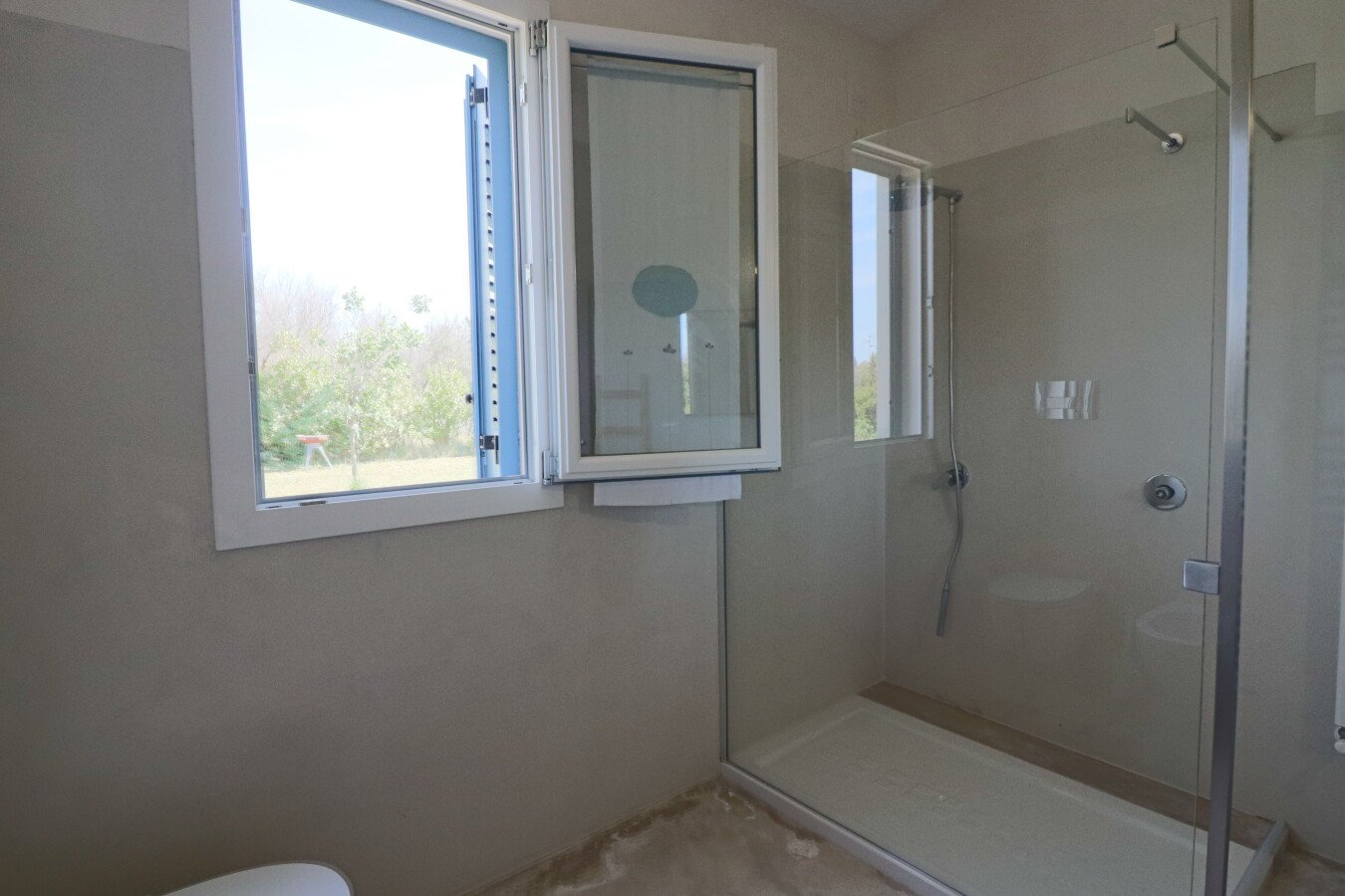 Villa 4 camere, con giardino