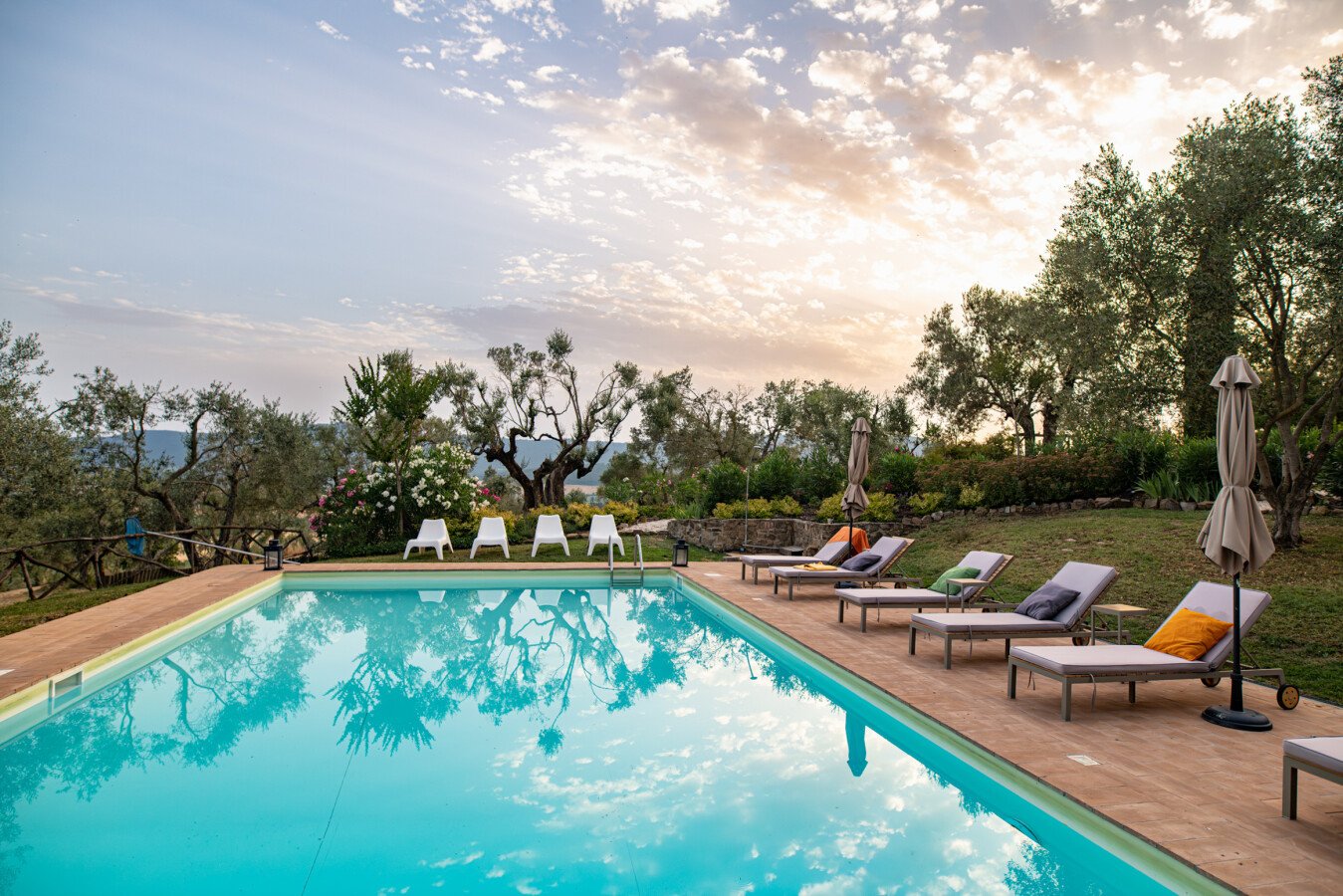 Villa 6 camere, con piscina