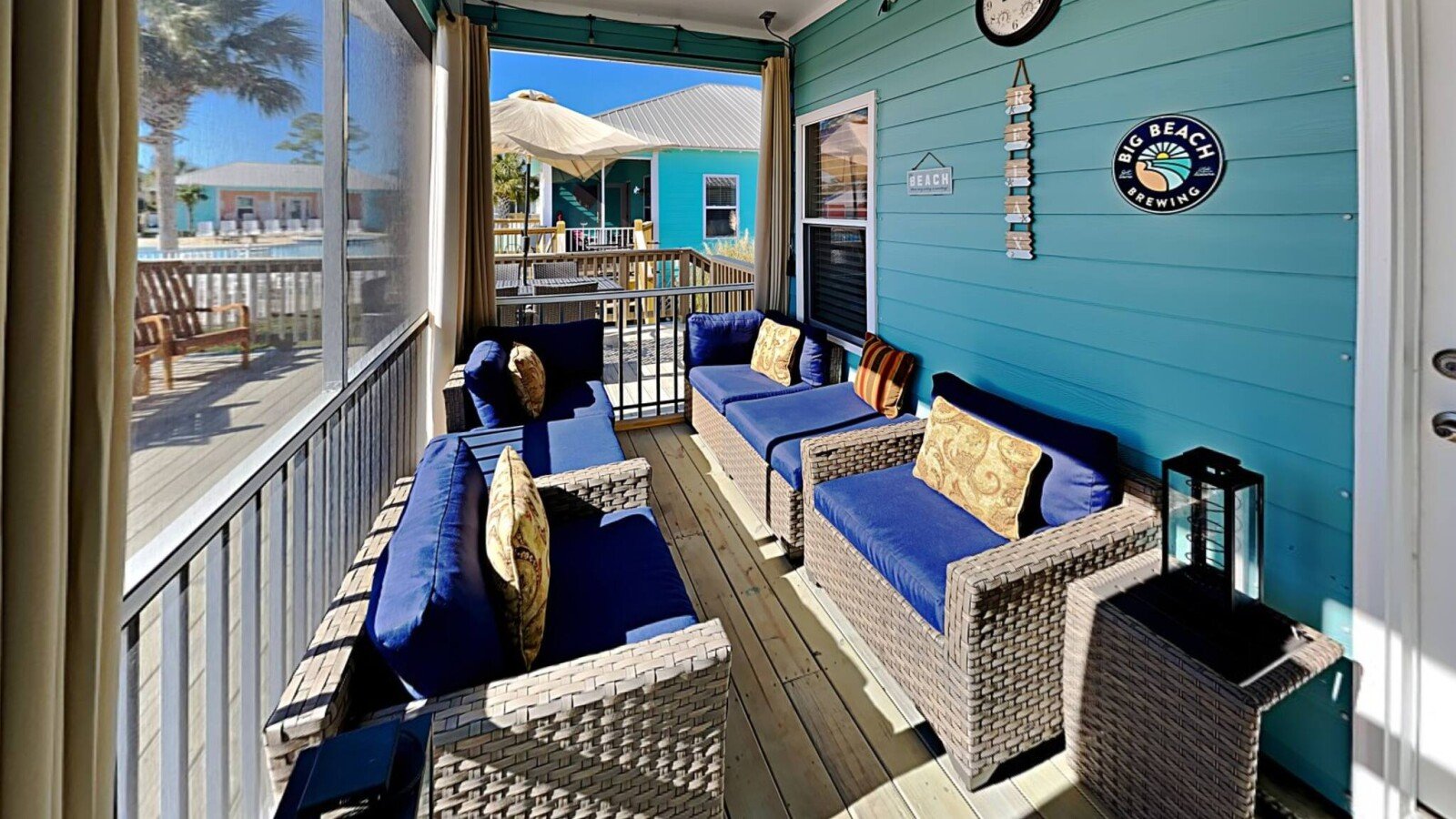 House 3 bedrooms, with sea view