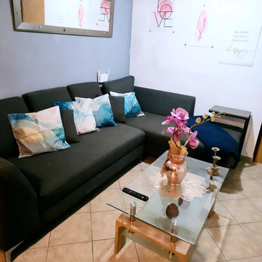 House 3 bedrooms, with garden