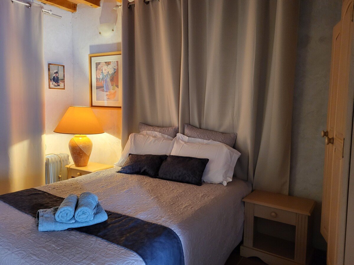 Appartement authentique, 2 chambres, avec jardin