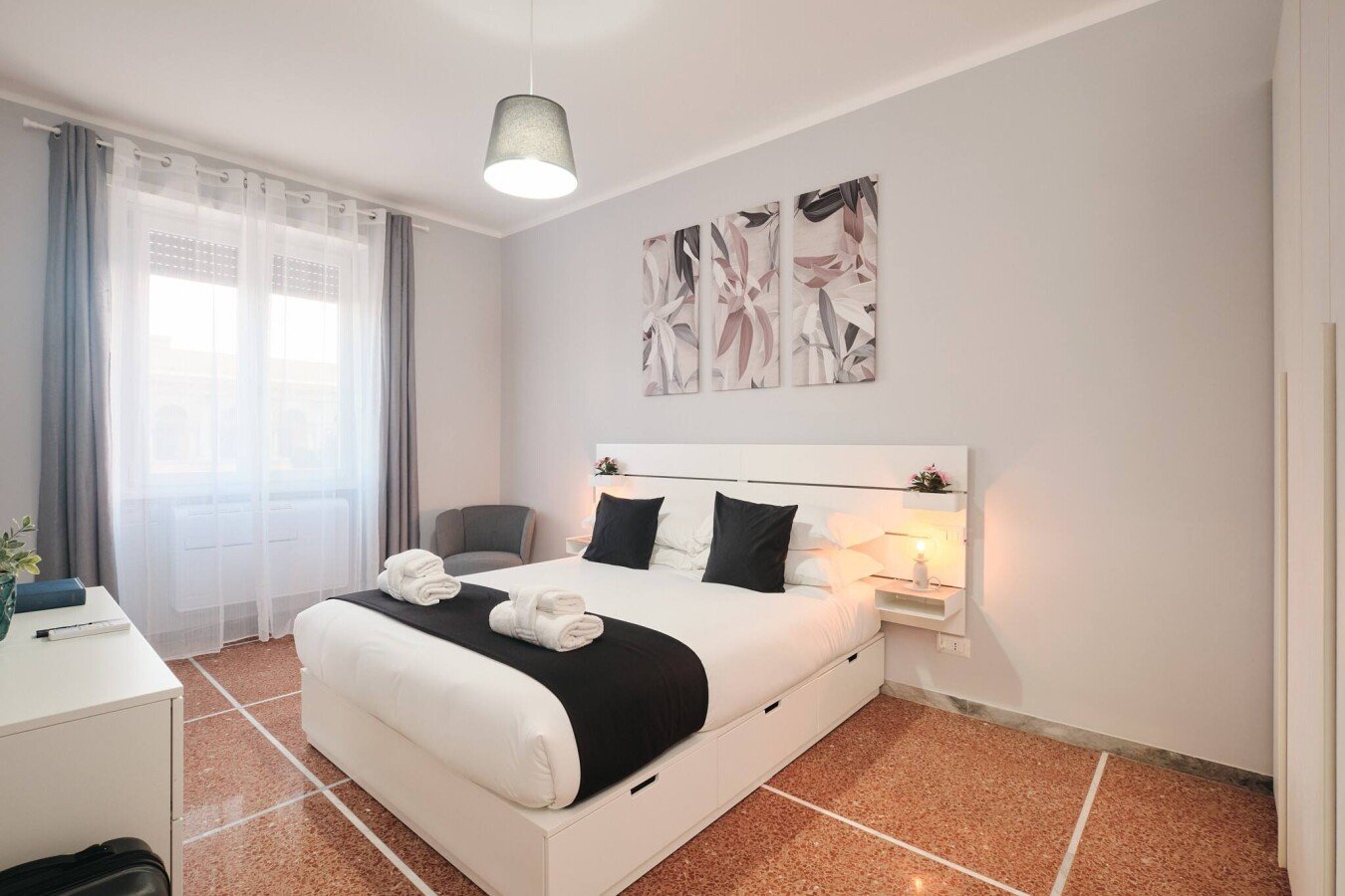 Wohnung 1 Schlafzimmer, mit Klimaanlage