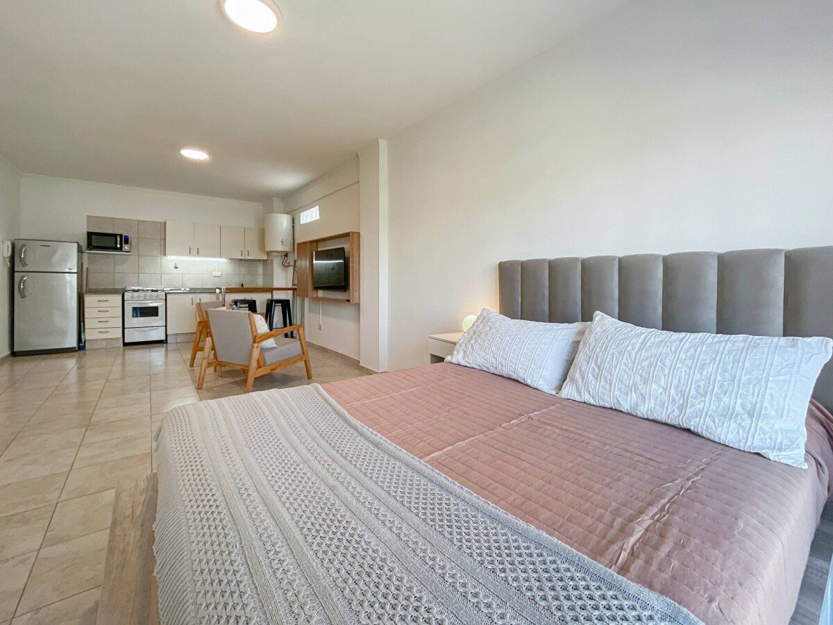 Wohnung 1 Schlafzimmer, mit Klimaanlage