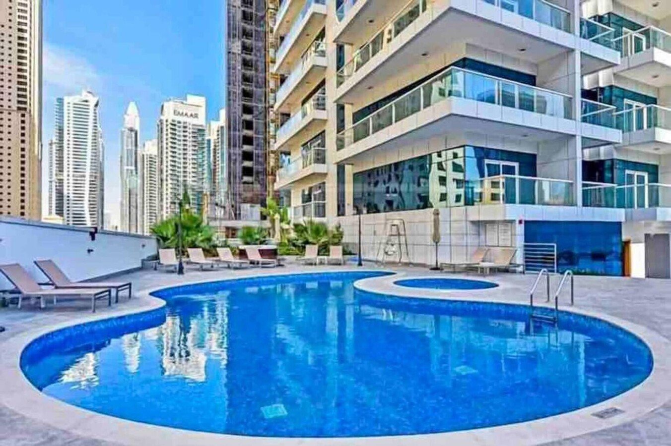 Apartment 2 bedrooms, with pool
