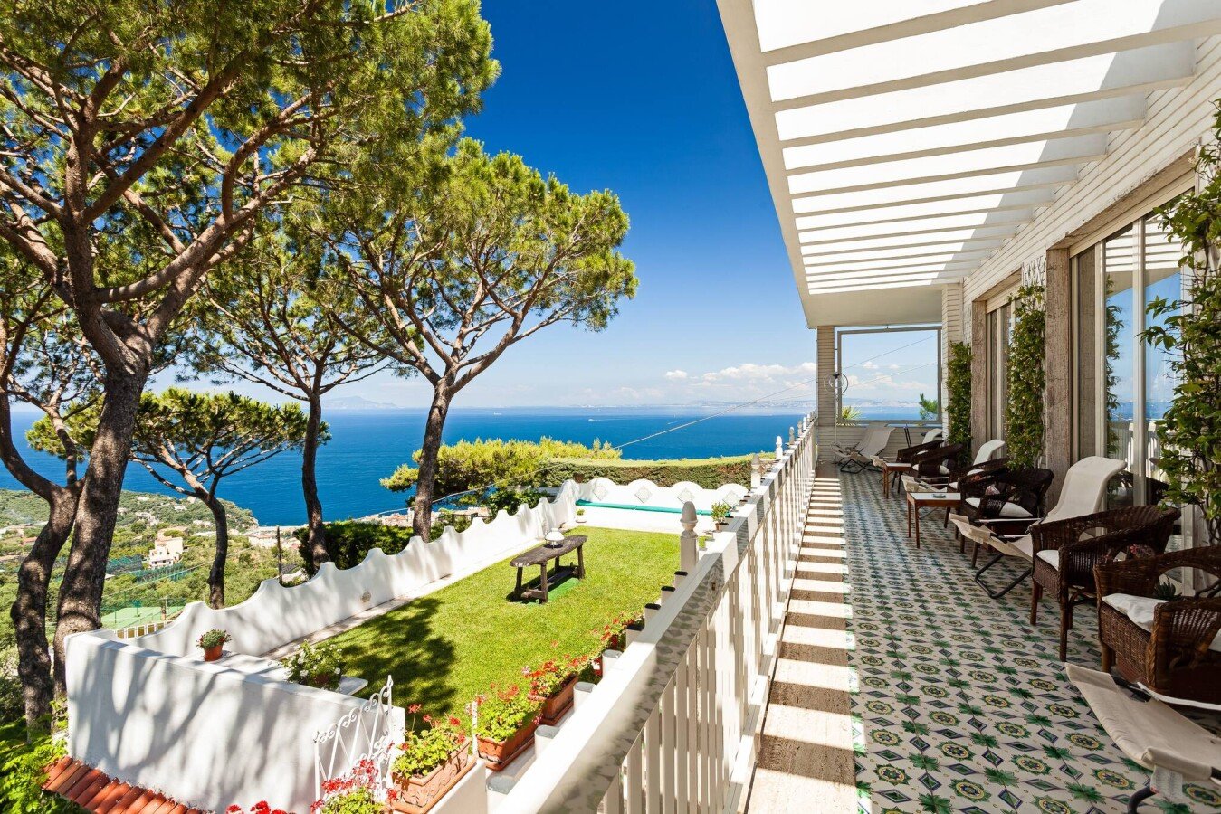 Villa 5 camere, con vista mare