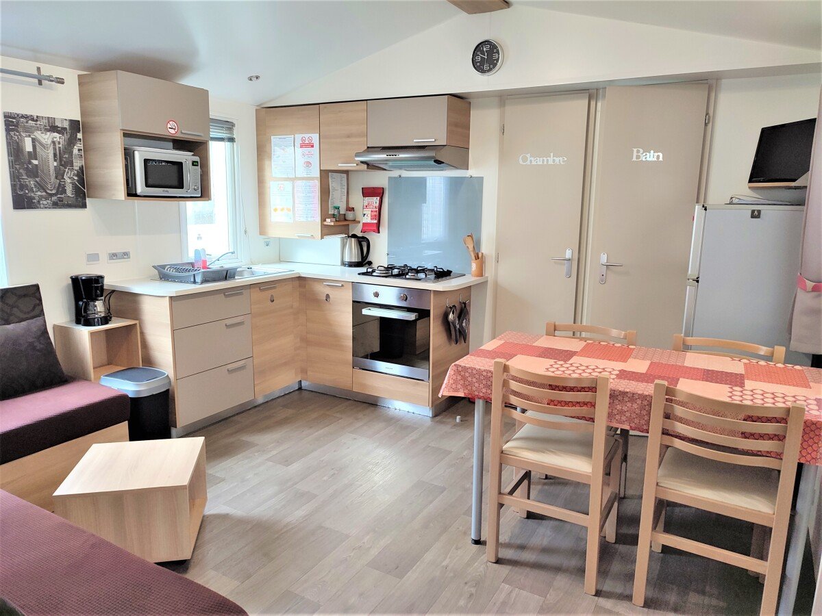 Mobil home 2 chambres, avec piscine