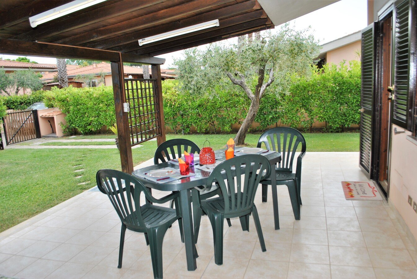 Villa 2 camere, con giardino