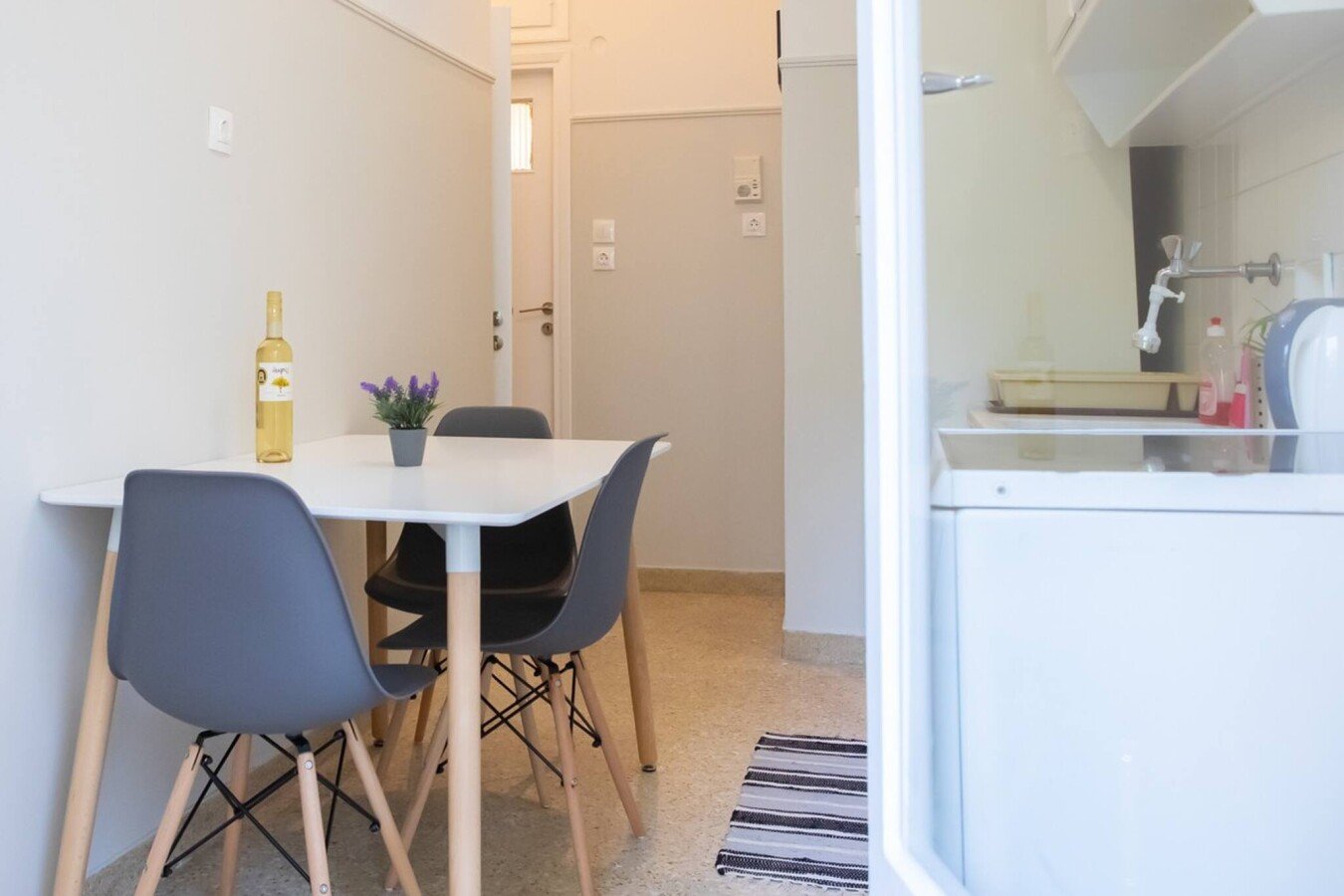 @todoptApartment @todopt1 bedroom, @todoptwith air conditioning