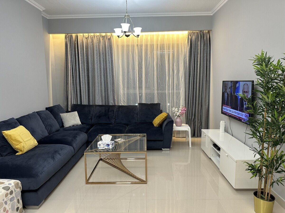 Studio moderne, 1 chambre, avec piscine