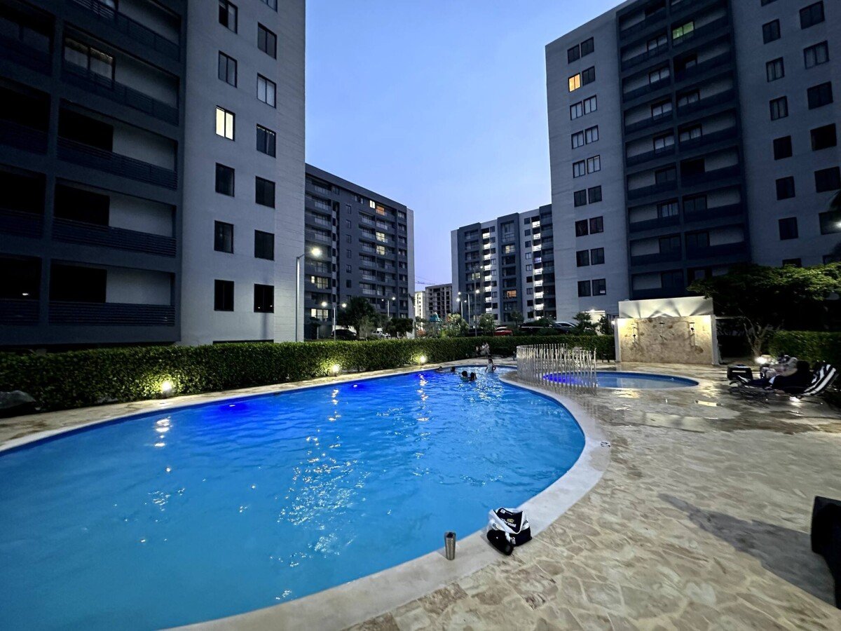 Appartement confortable, 2 chambres, avec vue sur mer