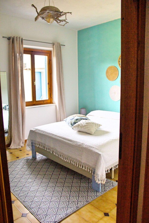 Casa 2 camere, con giardino