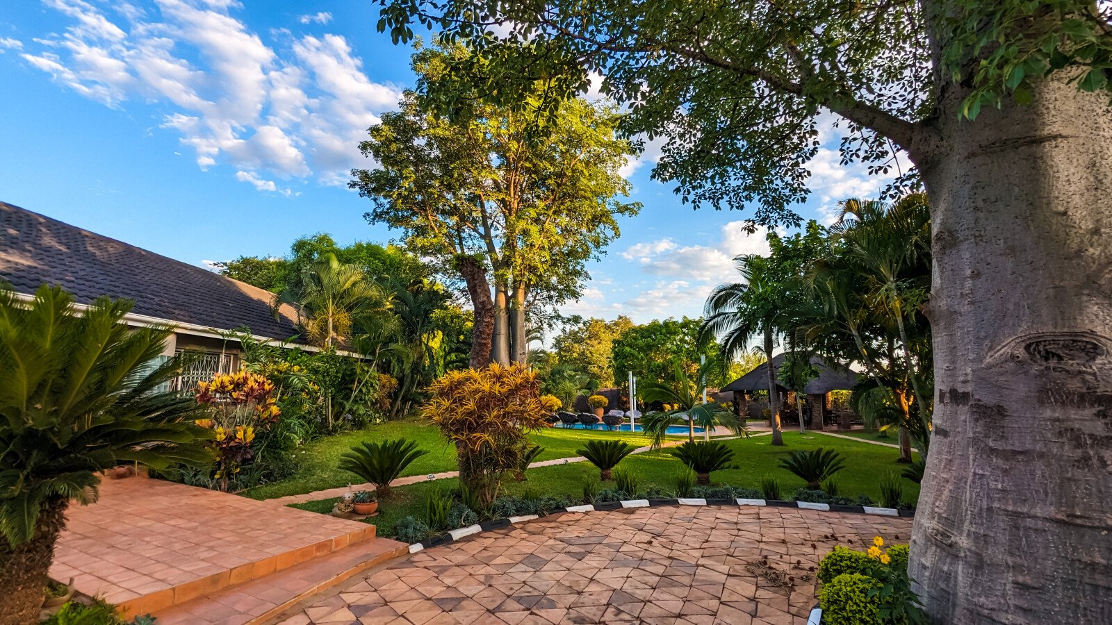 Villa 5 bedrooms, with pool