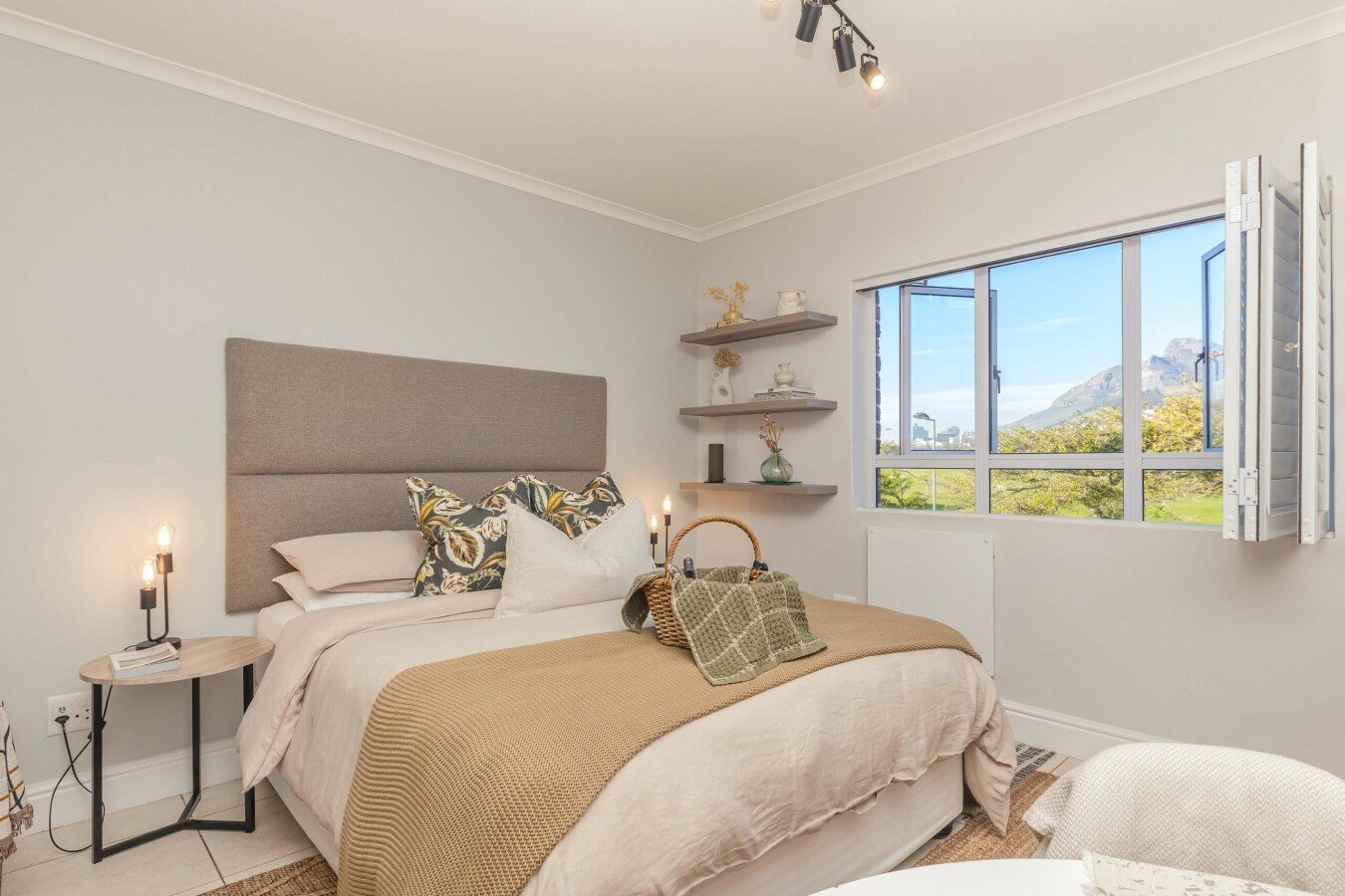 Appartamento 1 camera, con piscina