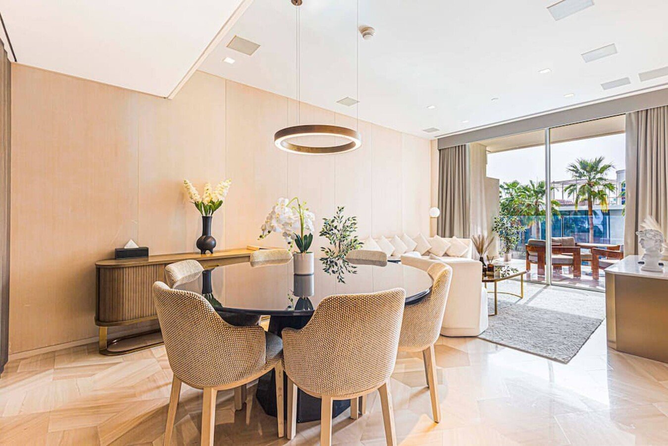 Studio chic, 2 chambres, avec piscine