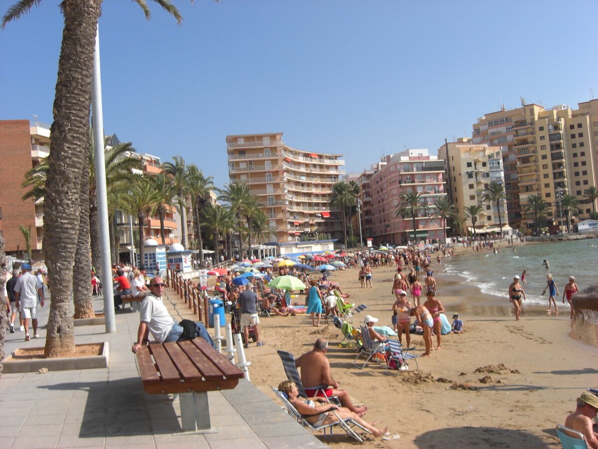 Apartment 2 bedrooms, with sea view