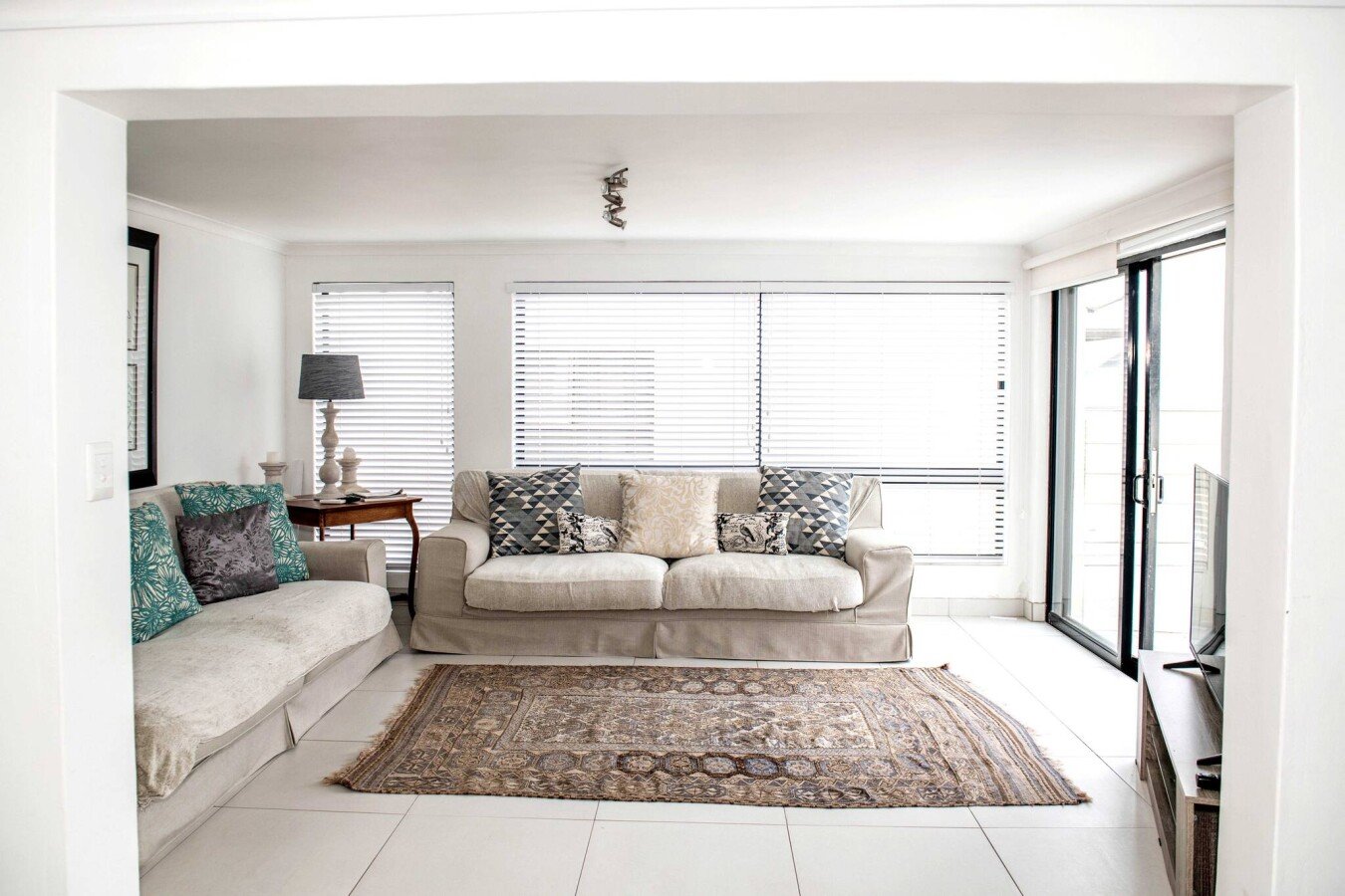 House 5 bedrooms, with sea view