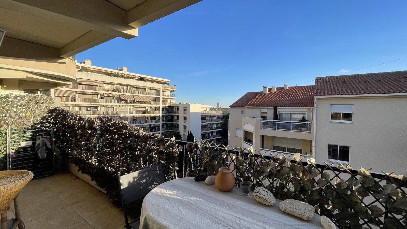 Appartement moderne, 2 chambres, avec climatisation