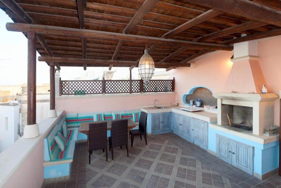 Casa 2 camere, con vista mare