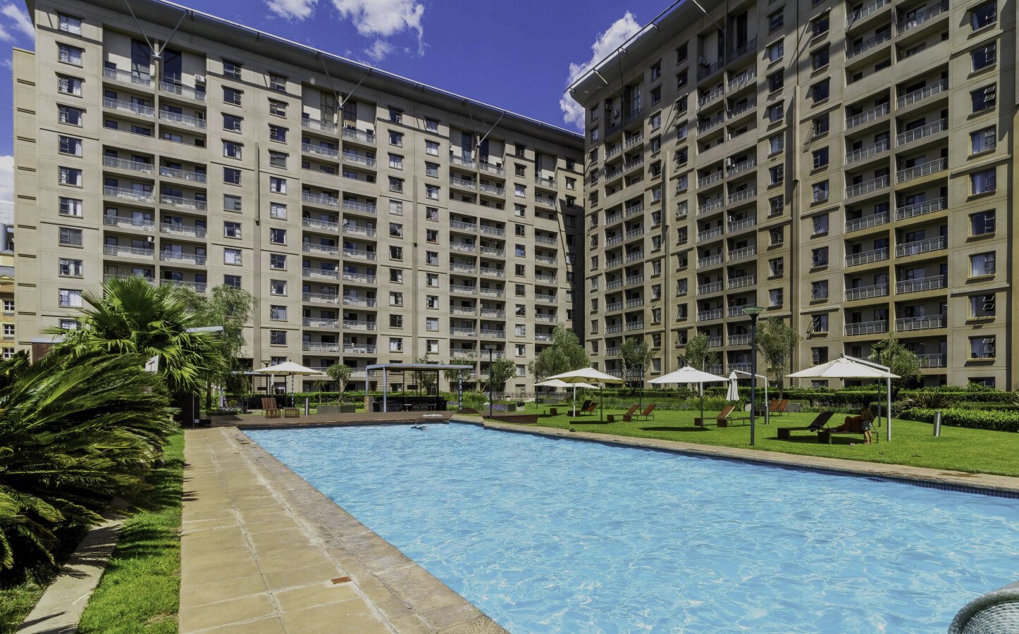 Appartement moderne, 2 chambres, avec jardin