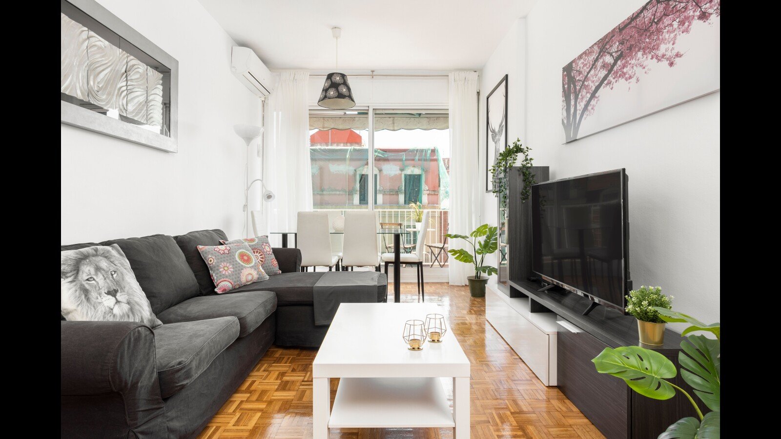 Wohnung 3 Schlafzimmer, mit Klimaanlage