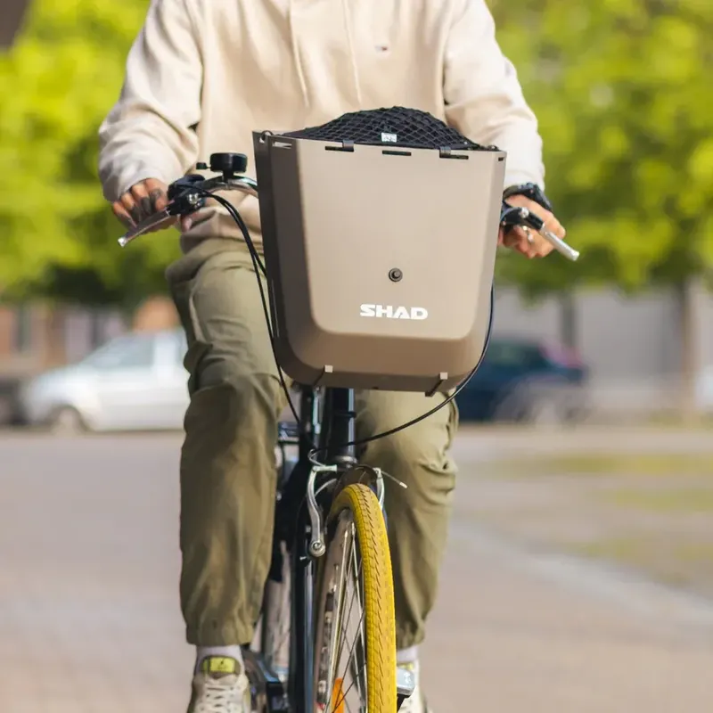 Shad Bikes Shopify website showing urban bicycle product photography