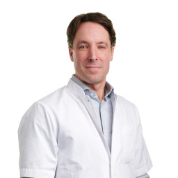 Dr. Guus Vermeulen