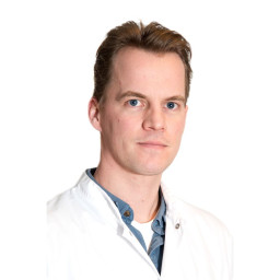 Drs. Gijs van Couwelaar